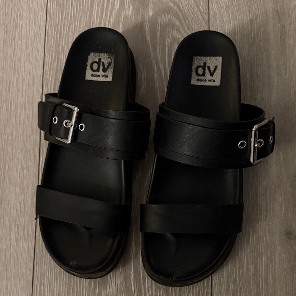 Dolce Vita Black Sandals
